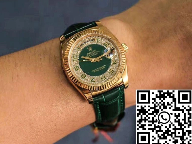 watch Day-Date Green Replica 36mm Diamond Enamel Gold dial Gypsophila Rolex 1111